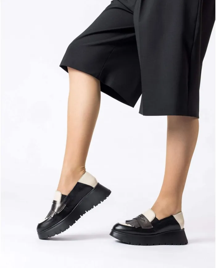 Women Lead MEDIANOCHE Loafers Wonders Loafers Women Lead MEDIANOCHE Loafers Wonders Loafers