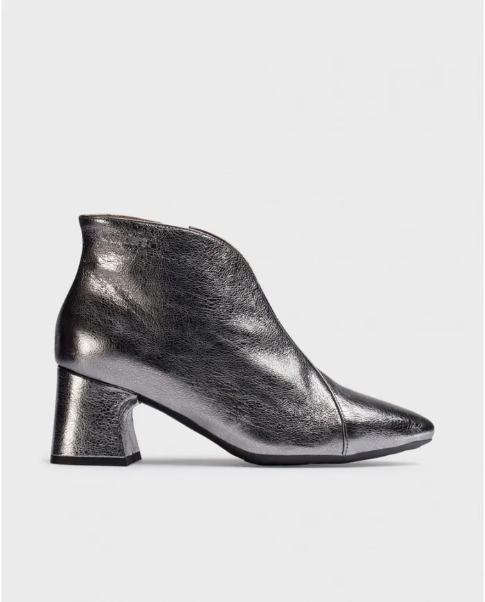 Women Lead MONACO Ankle Boots Wonders Ankle Boots