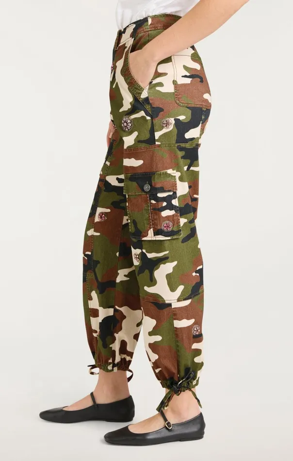 Women Love Camo Zola Pant Classicmulti Cinq Sept Pants