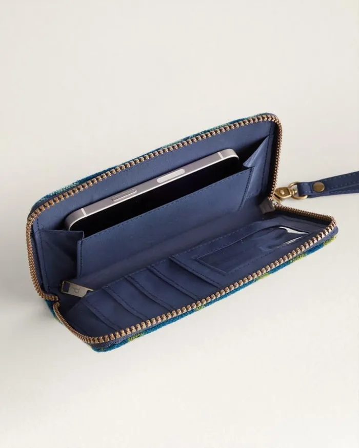 WomenMen DIAMOND DESERT SMARTPHONE WALLET Blue Multi Pendleton Wallets and Handbags