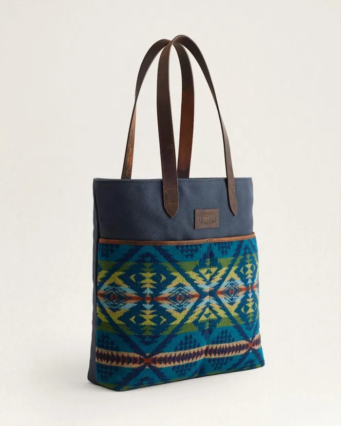 WomenMen DIAMOND DESERT WOOLLEATHER MARKET TOTE Blue Multi Pendleton Totes