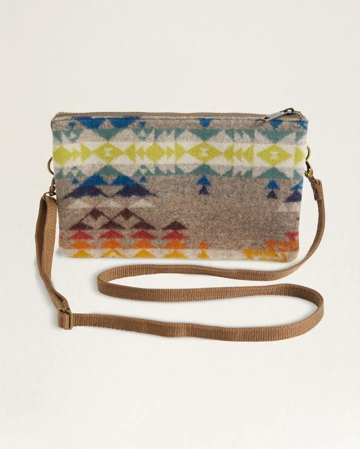 WomenMen HIGHLAND PEAK LARGE THREE POCKET KEEPER Tan Multi Pendleton Wallets and Handbags