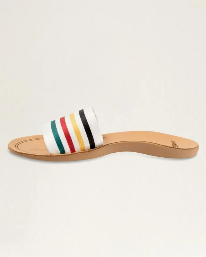 Women NATIONAL PARK SLIDES Glacier Park White Pendleton Shoes and Sandals