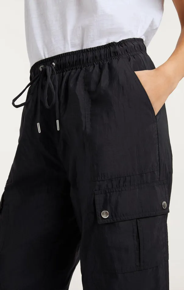 Women Nitsan Parachute Pant Black Cinq Sept Pants