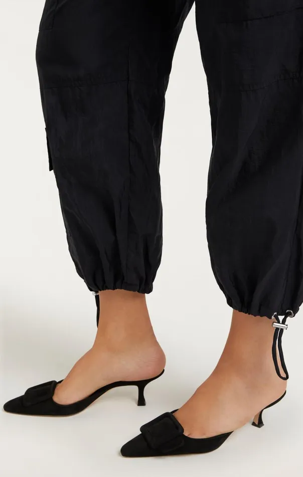 Women Nitsan Parachute Pant Black Cinq Sept Pants