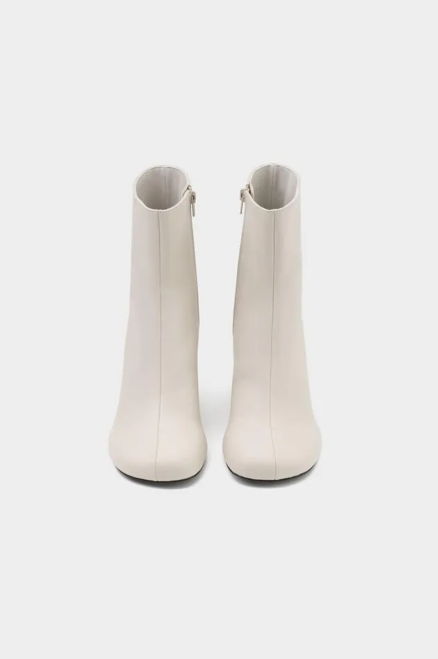 Women Simon Miller Boots Moderno Ankle Boot In Macadamia Cow Suede Women Simon Miller Boots Moderno Ankle Boot In Macadamia Cow Suede