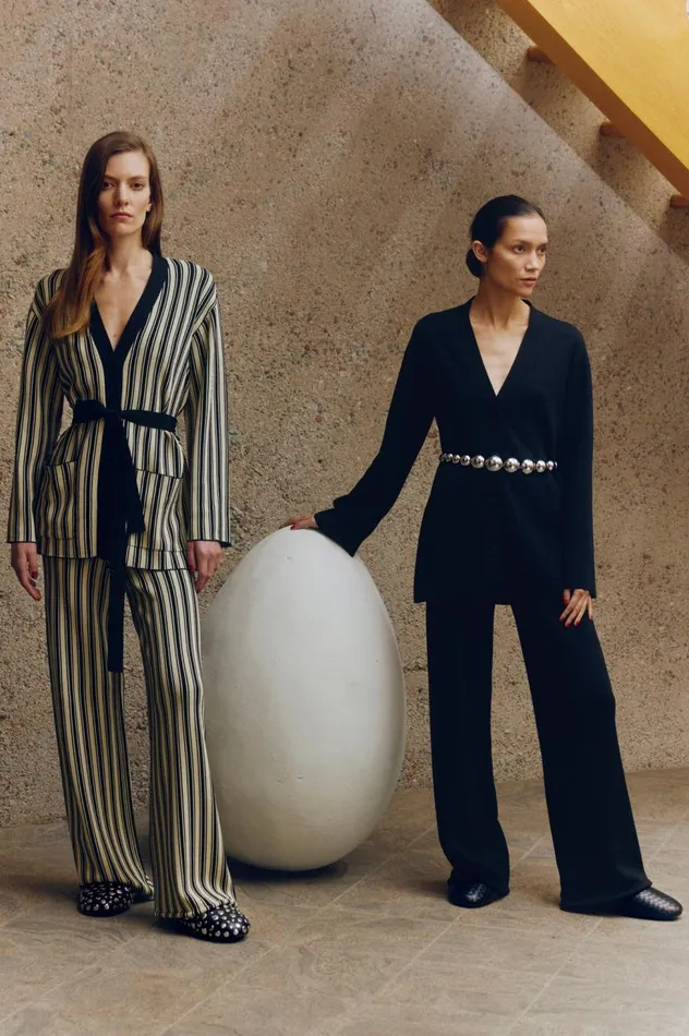 Women Simon Miller Knitwear Max Belted Knit Cardigan In BlackRice Flour Stripe Women Simon Miller Knitwear Max Belted Knit Cardigan In BlackRice Flour Stripe