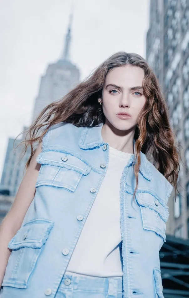 Women Sleeveless Vera Jacket Skylight Cinq Sept Denim