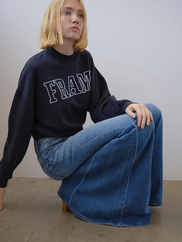 Women Sweaters FRAME FRAME Block Letter Sweatshirt 8212 Navy Women Sweaters FRAME FRAME Block Letter Sweatshirt 8212 Navy