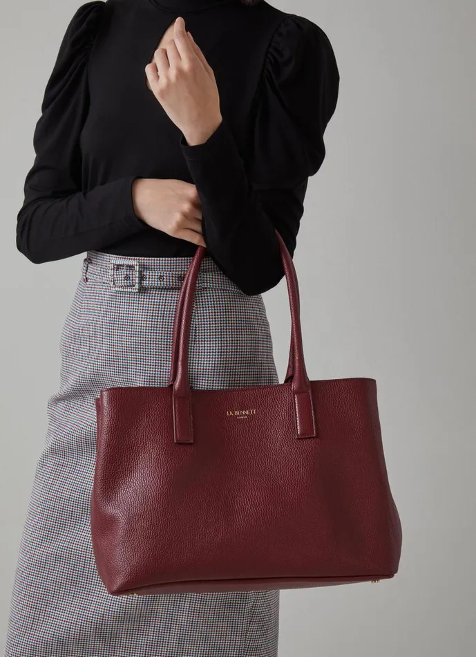 Women Tote Bags LKBennett Lillian Burgundy Grainy Leather Tote Bag Women Tote Bags LKBennett Lillian Burgundy Grainy Leather Tote Bag