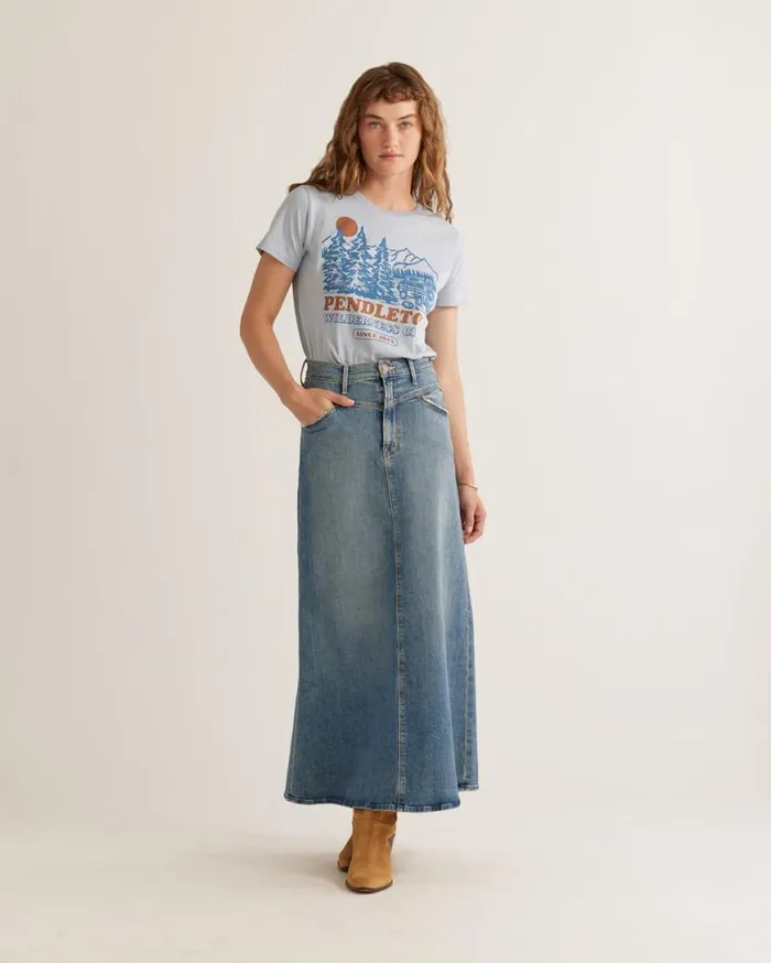 Women WILDERNESS CLUB GRAPHIC TEE Blue Fog Pendleton Tees and Sweatshirts