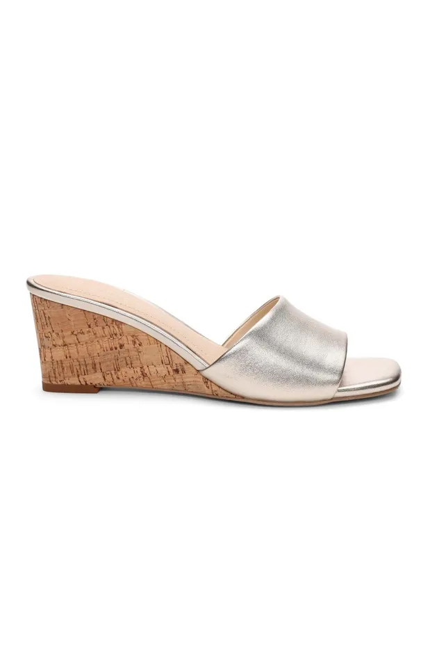 Womens Liverpool Los Angeles Mules FLOWERS WEDGE MULE Gold