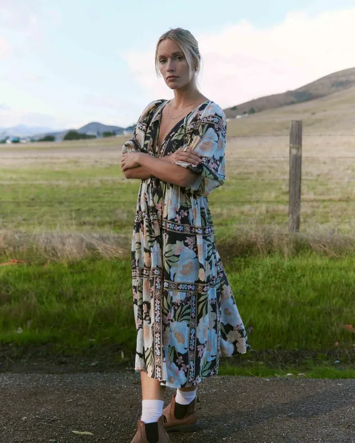 Womens Lost Cove Midi Dress Black Sands Billabong Dresses